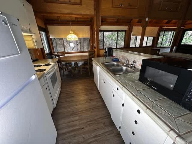 Views Inside Yosemite-Timber Lodge-Sleeps 6 Yosemite West Exteriér fotografie